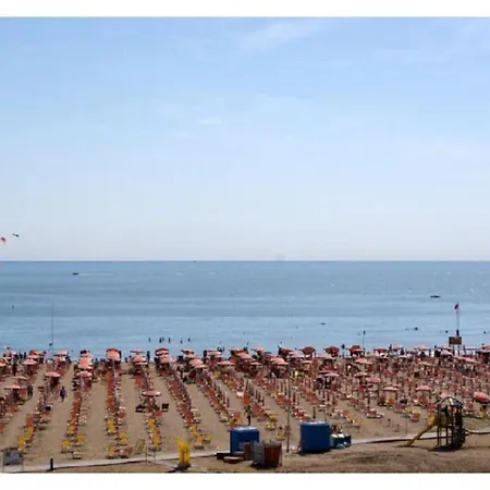 Lovely In A Pool Paradise - Beahost Apartamento