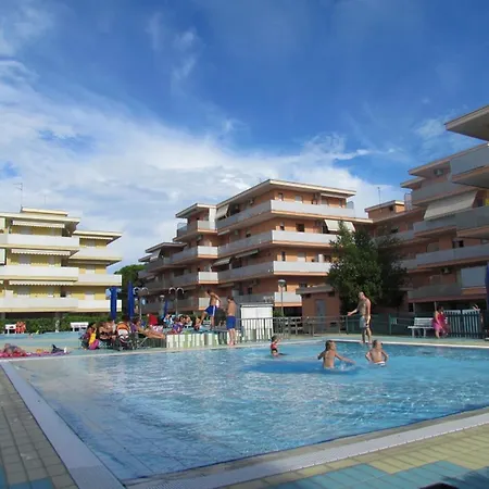 Lovely In A Pool Paradise - Beahost * Bibione