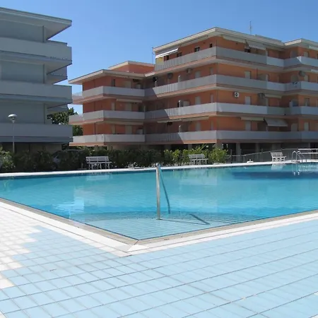 Apartamento Lovely In A Pool Paradise - Beahost Bibione