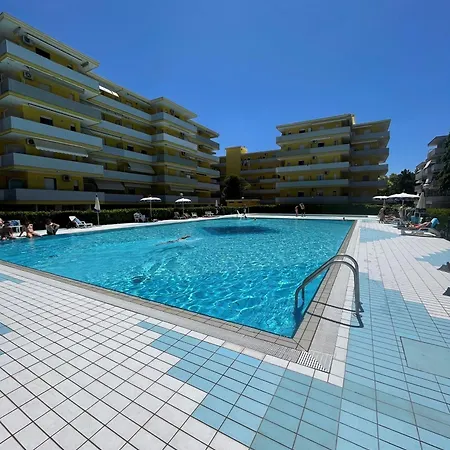 Apartamento Lovely In A Pool Paradise - Beahost Bibione