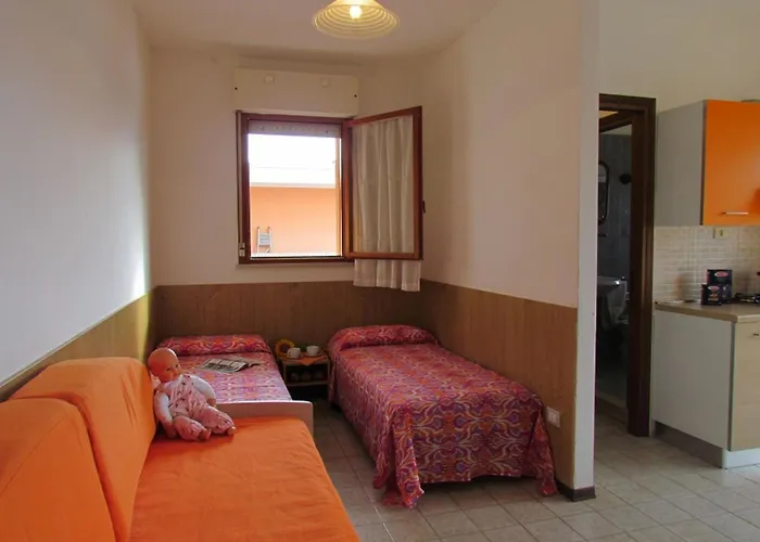 Lovely In A Pool Paradise